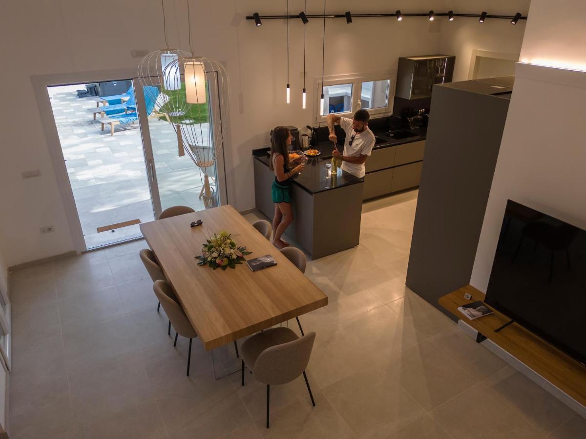 Villa Golden Root Real Estate San Teodoro  Esterno foto