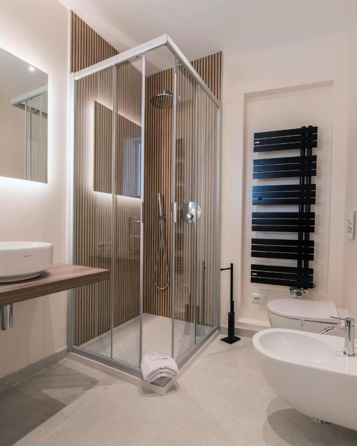 Villa Golden Root Real Estate San Teodoro  Esterno foto