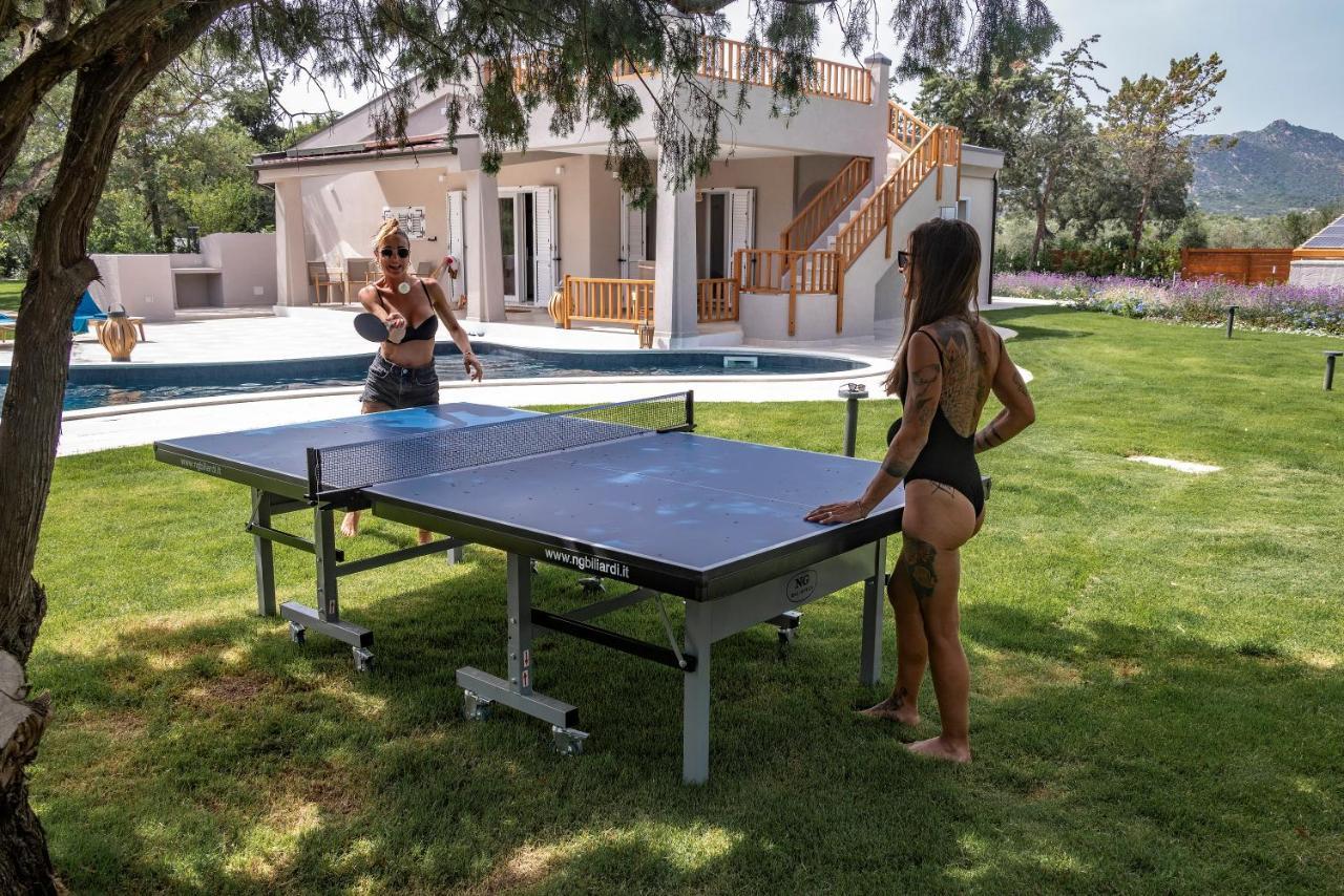 Villa Golden Root Real Estate San Teodoro  Esterno foto