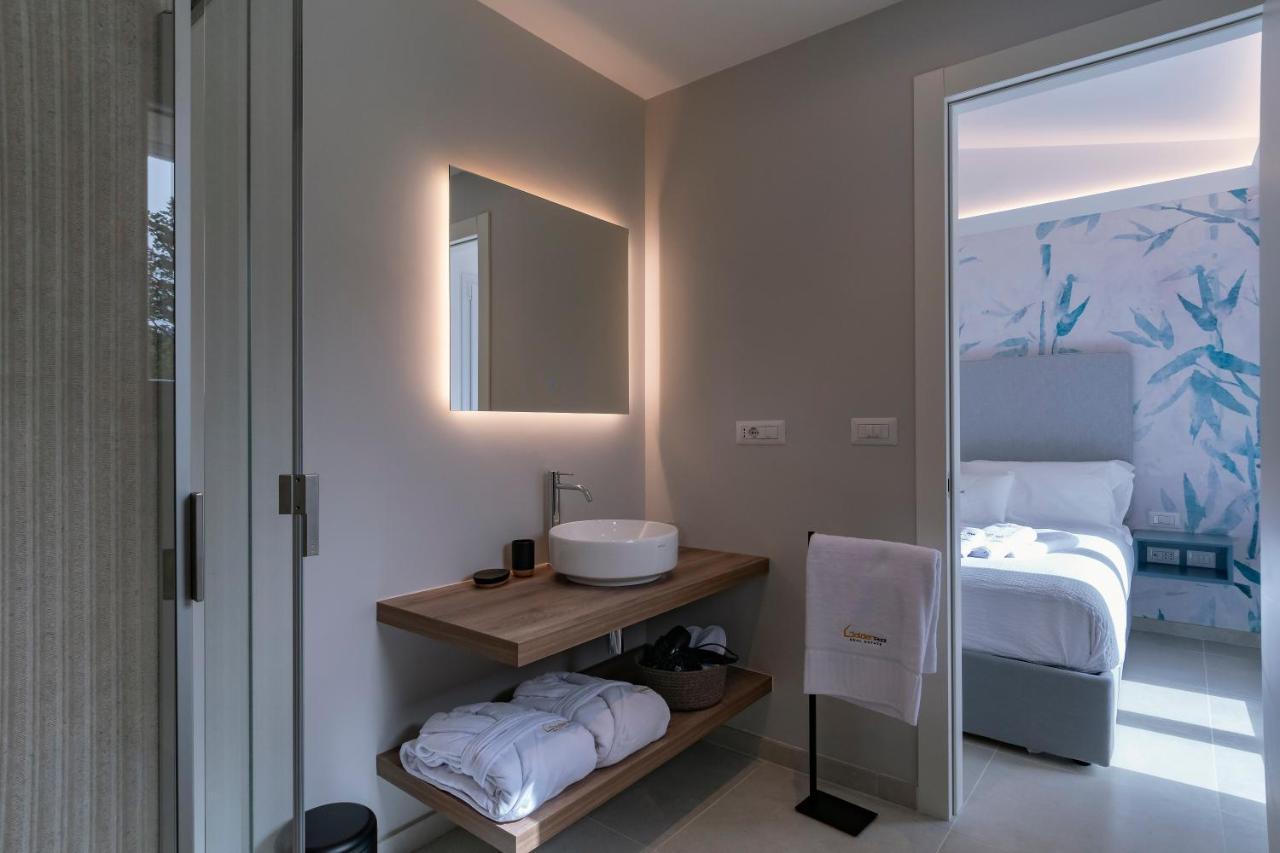Villa Golden Root Real Estate San Teodoro  Esterno foto