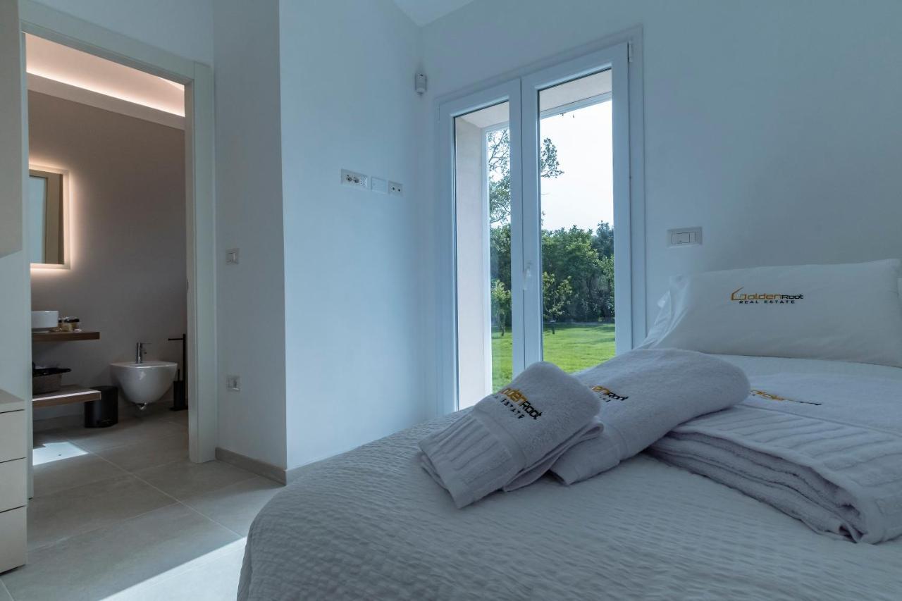 Villa Golden Root Real Estate San Teodoro  Esterno foto