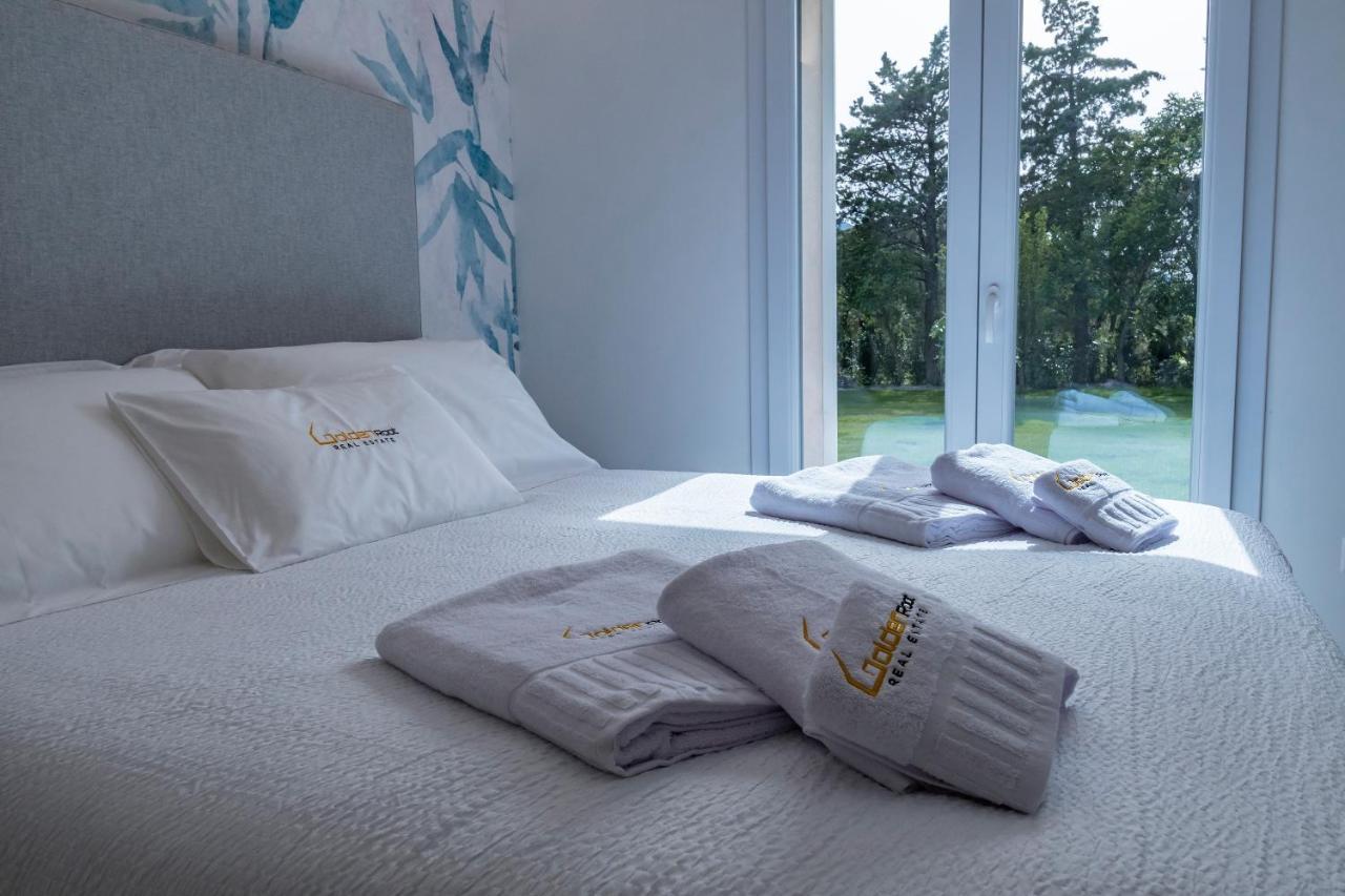 Villa Golden Root Real Estate San Teodoro  Esterno foto