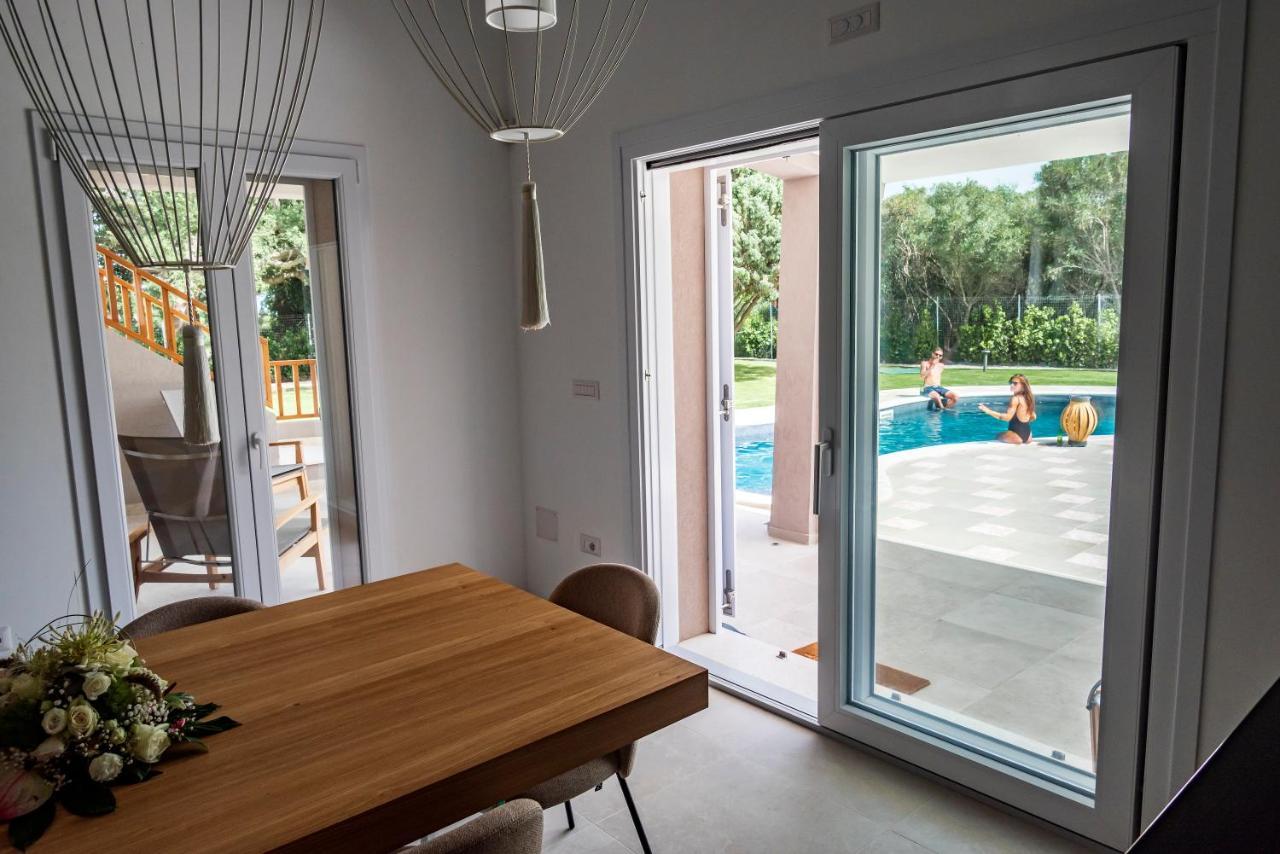 Villa Golden Root Real Estate San Teodoro  Esterno foto